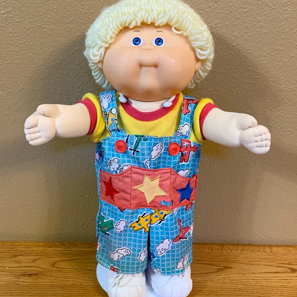 Vintage Cabbage Patch Kids Toddler Doll HM20 Boy In HTF Airplane Overalls